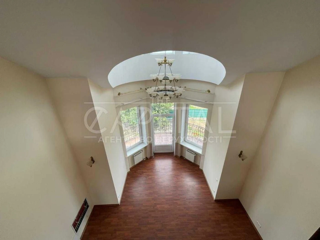 Sale / House / Beregova Street, Hatne (430 m2) 30 acres