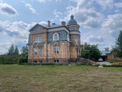 Sale / House / Beregova Street, Hatne (430 m2) 30 acres