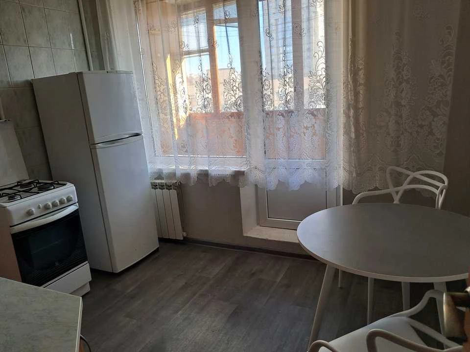 Квартира. Киев, улица Александра Архипенко