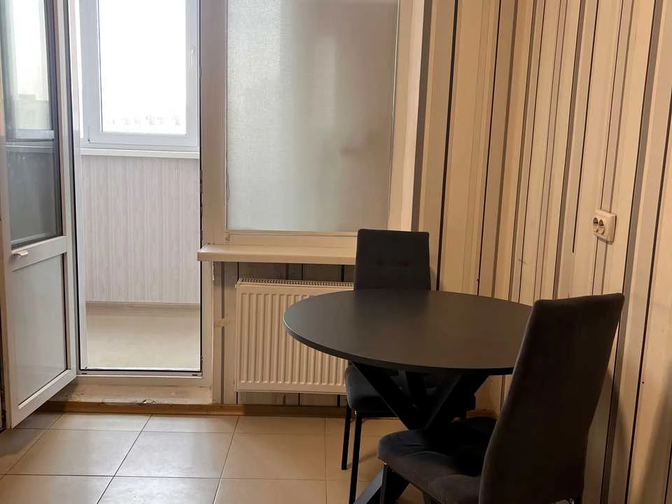 Apartment. Miloslavska st., Kyiv