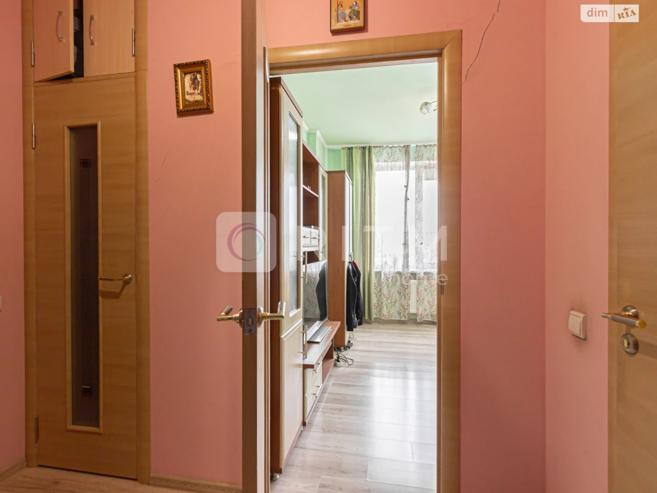 Sale of Apartment in Holosko
