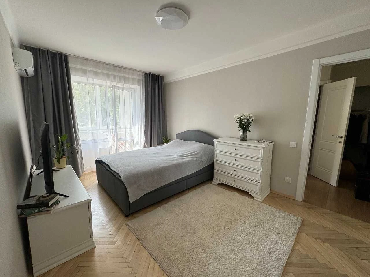 Selling 1-bedroom apartment