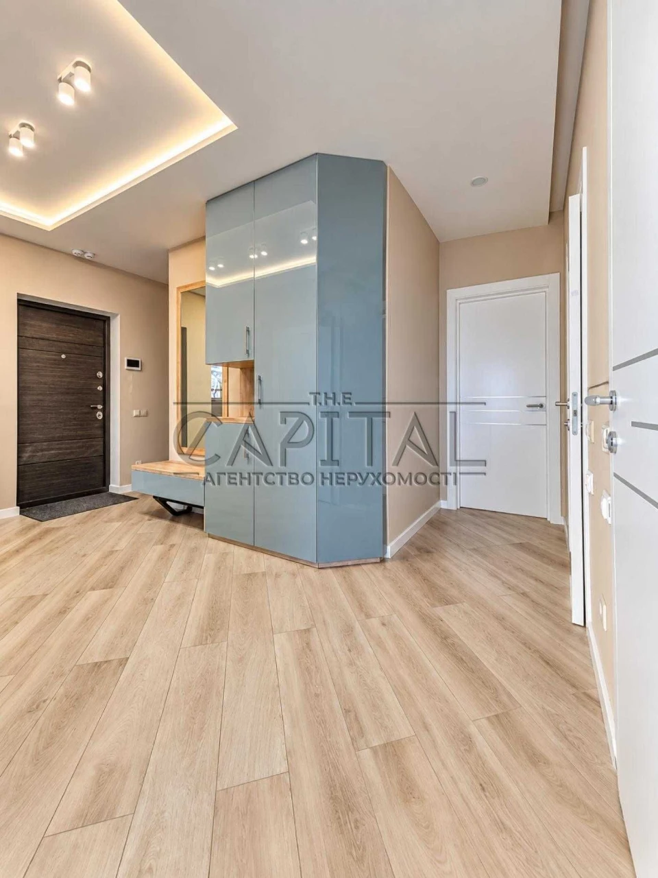 Buy a 3-bedroom Apartment in ЖК Лебединий/Панормана