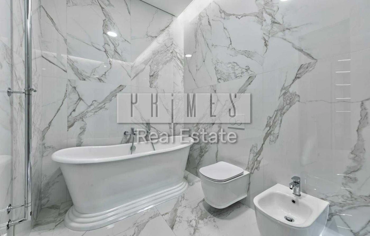 Sale of a 1-bedroom apartment 64 sq.m. in the Pechersk area in a new building