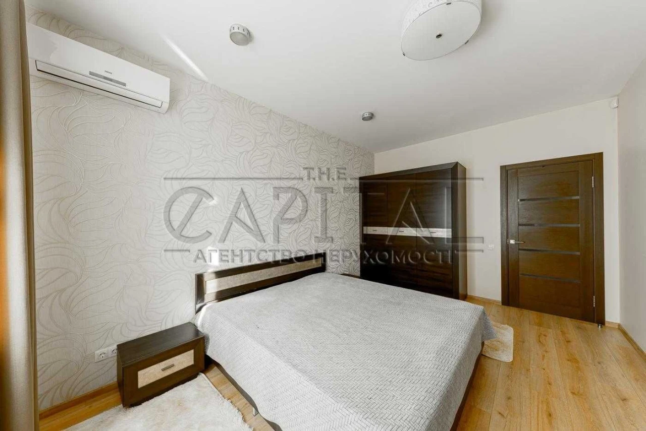 Продаж / Трикімнатна квартира 110 м2 / Дмитрівська 75 / Шевч