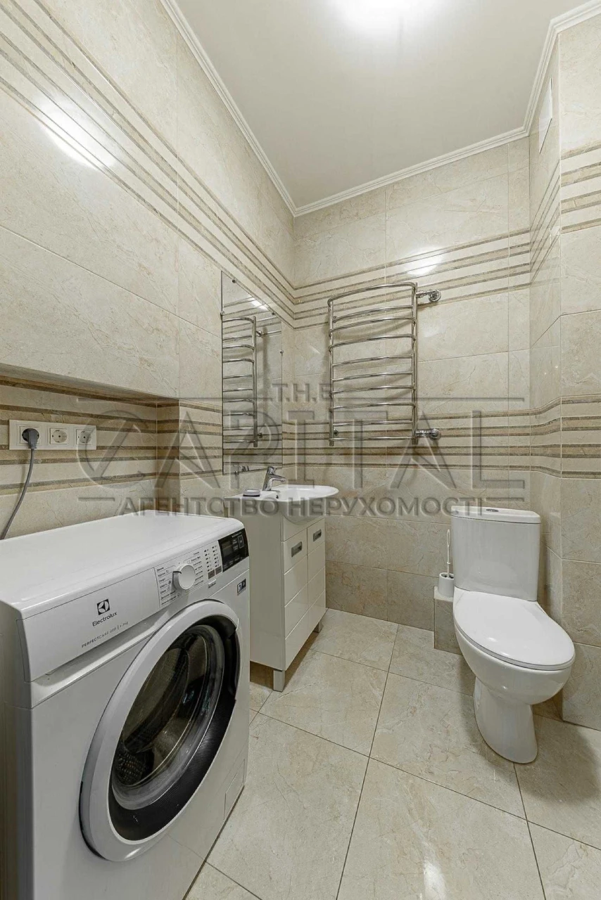 Продаж / Трикімнатна квартира 110 м2 / Дмитрівська 75 / Шевч