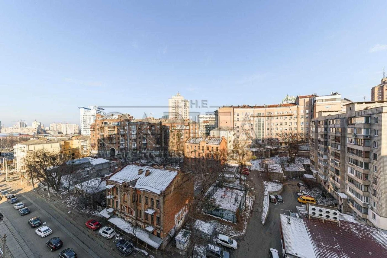 Продаж / Трикімнатна квартира 110 м2 / Дмитрівська 75 / Шевч