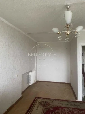 Продаж 1к квартири рядом с метро, лесом и озером