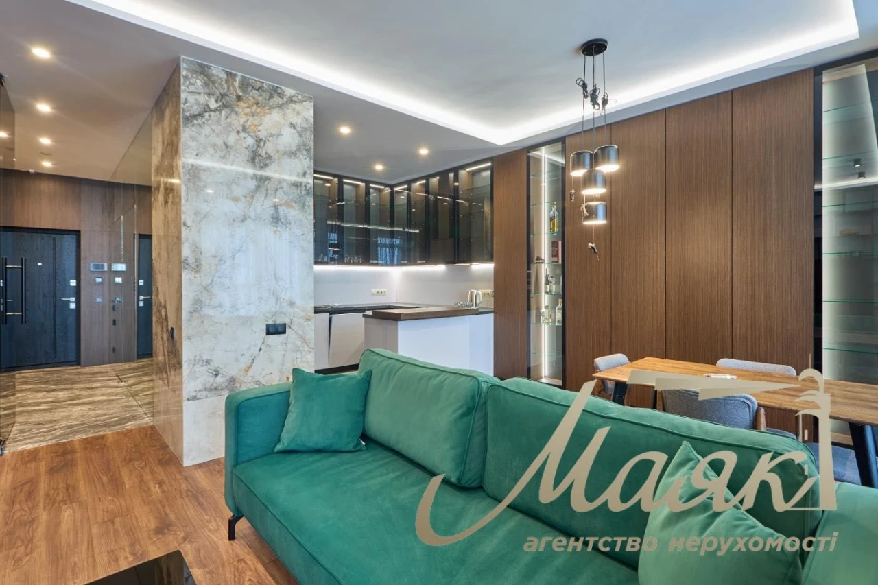 Продажа 3-комнатной квартиры в центре Киева, Печерск
