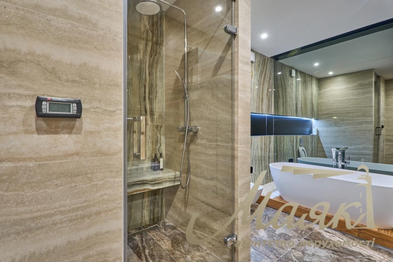 Продажа 3-комнатной квартиры в центре Киева, Печерск