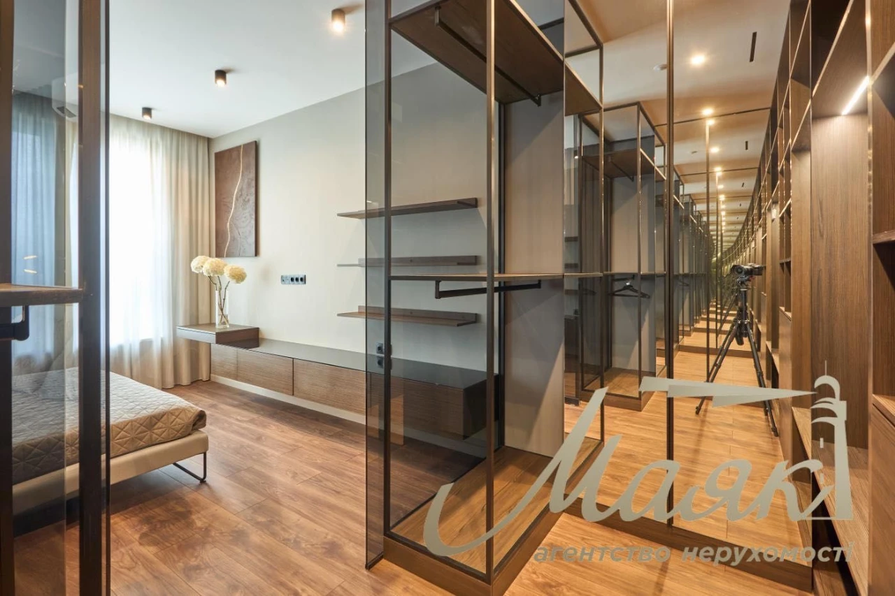 Продажа 3-комнатной квартиры в центре Киева, Печерск