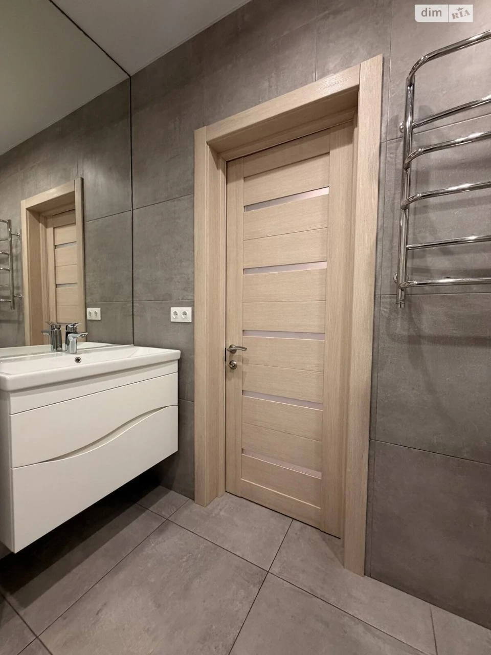 Apartment for Sale - Sapernoye Pole