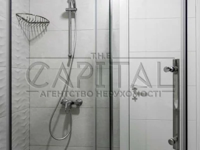Будинок. Київ, Золоті Джерела вул.