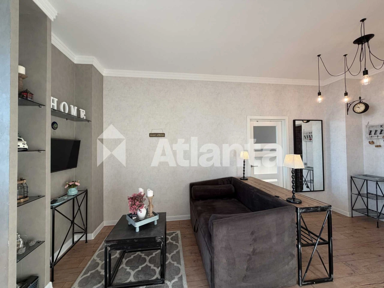 Center! Residence "17 Pearl" - Renovated. Astashkina Street.