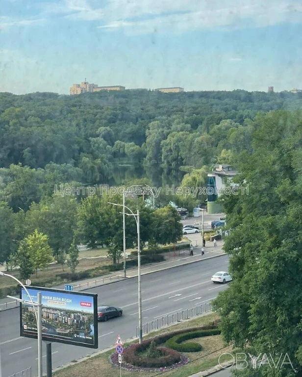 4-комнатная квартира, 142.2 м.кв.
