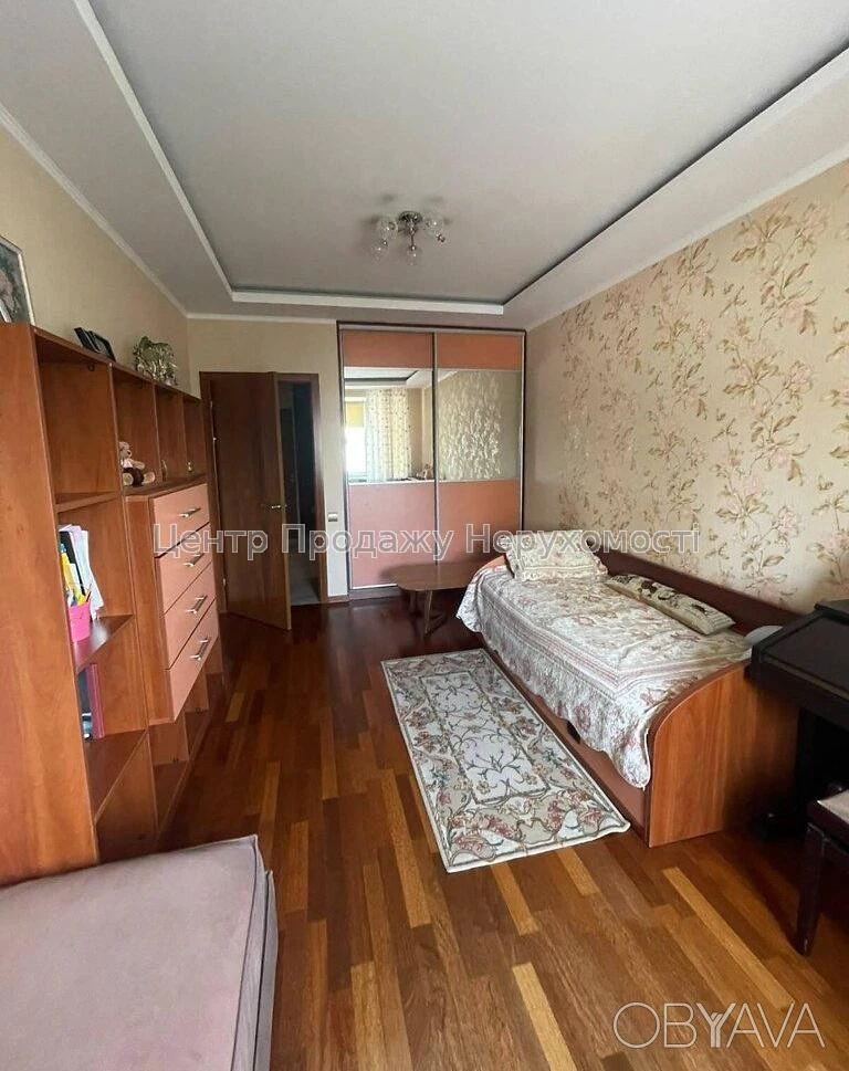 4-комнатная квартира, 142.2 м.кв.