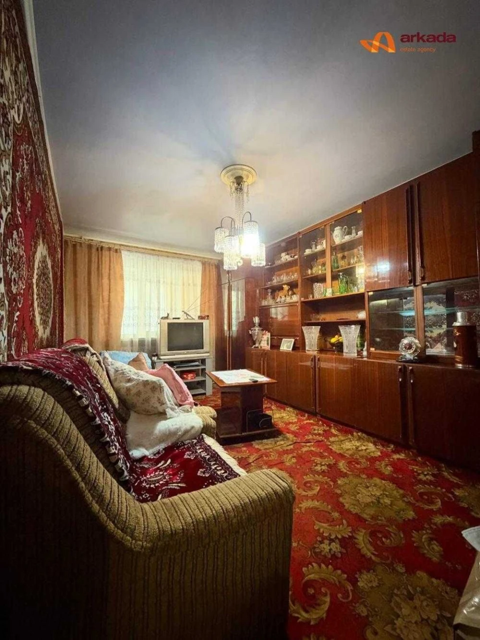 Продажа 3-комнатной квартиры на ул. Довженко, в районе парка Шевченко
