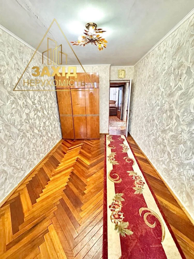 Трикімнатна квартира, 61,3 м², цегляний будинок, зручне розташування