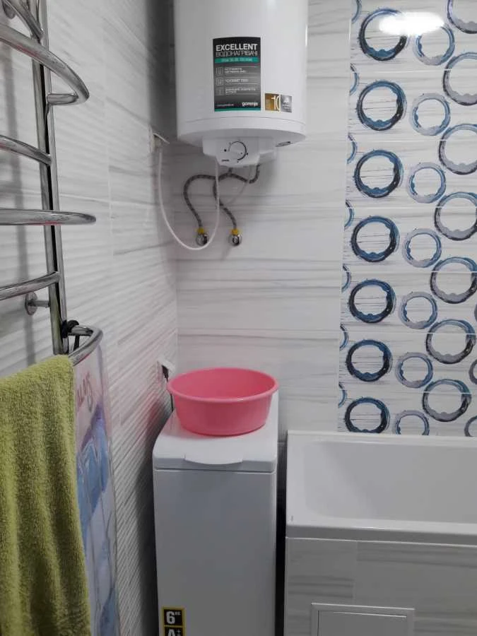 Rent 2-bedroom apartment (70 m²) in Kyiv, Шевченківський district