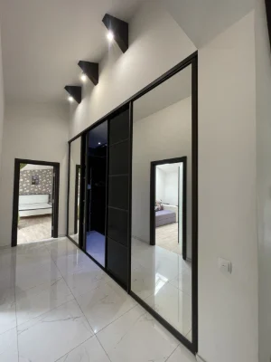 Selling a 3-bedroom apartment on Джерельна Street