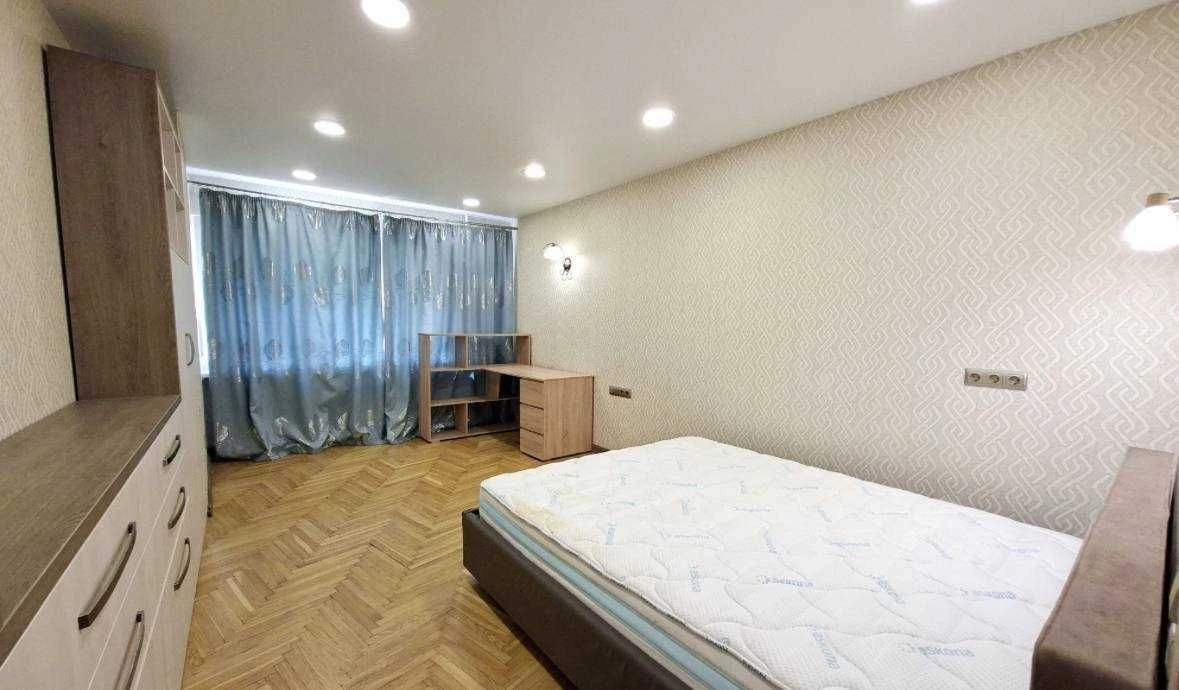 1-bedroom apartment for sale on Bortnyansky Street