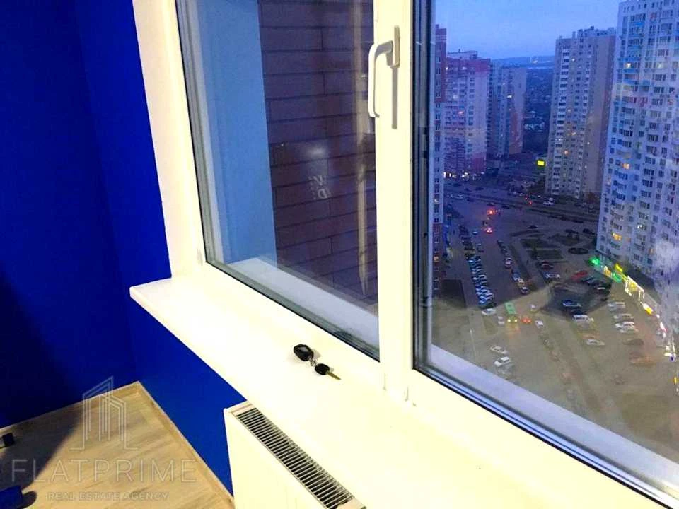 Apartment. Boris Hmyry Street, Kyiv