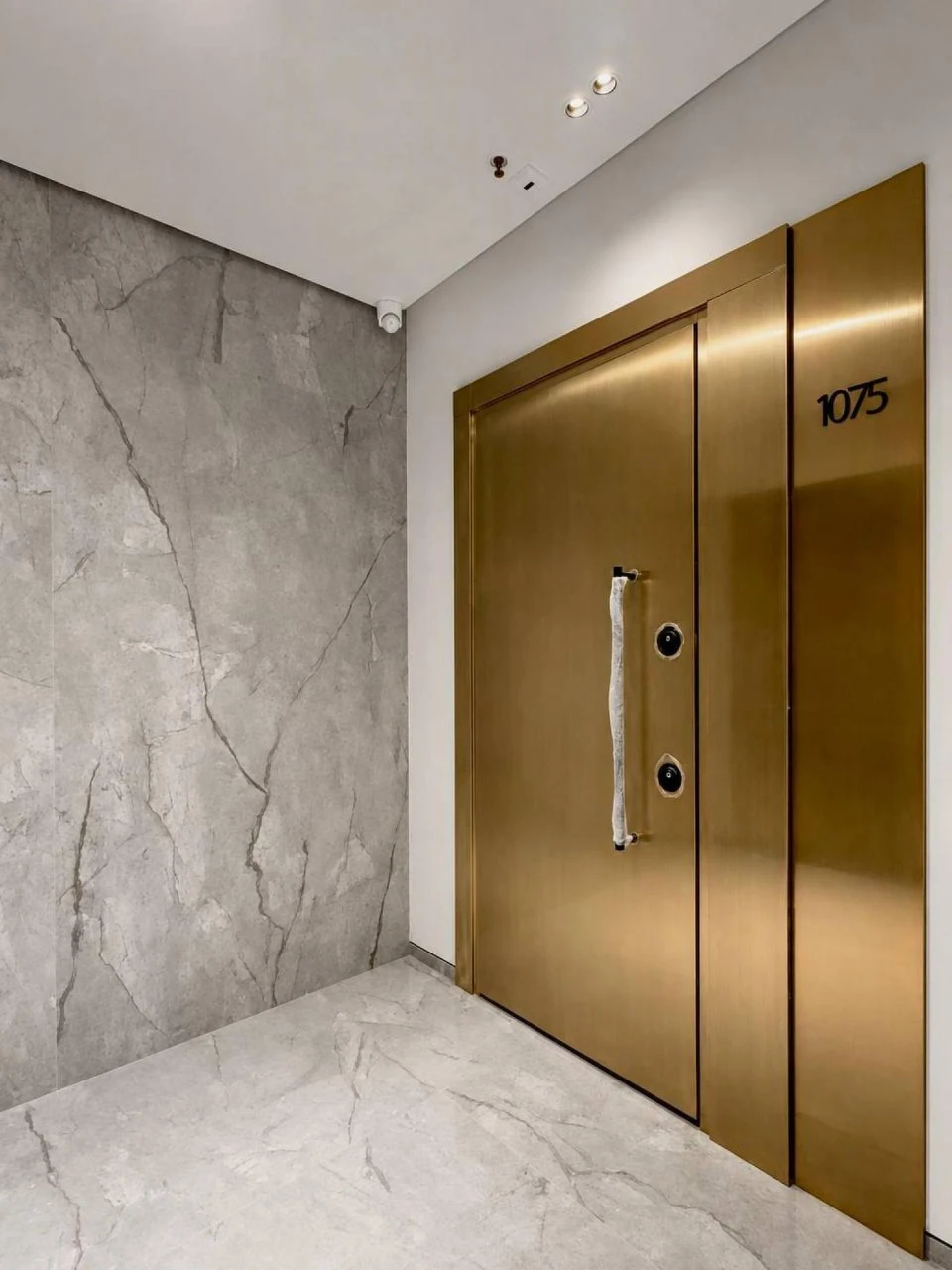 Sale of a 3-bedroom apartment 90 m², Staronadnicheskaya St.