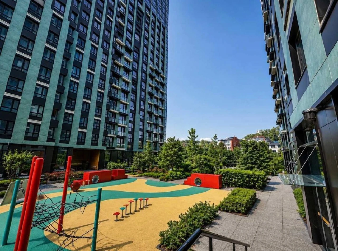 Sale of a 3-bedroom apartment 90 m², Staronadnicheskaya St.