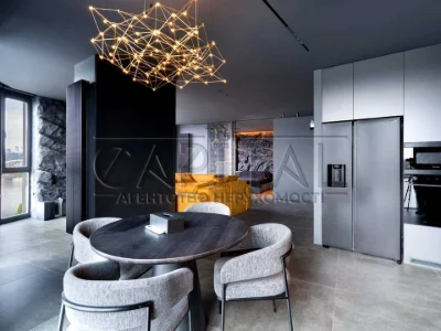 Apartment. Kyiv, Дніпровська набережна, вул.