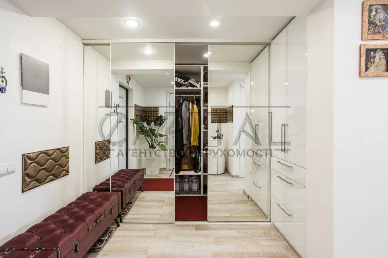 Продаж / Квартира 98 м2 / Трикімнатна квартира / ЖК "Британс