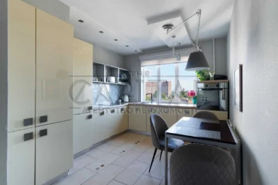 Sale / 110 sq m / 4-bedroom apartment / Zabolotnogo Academy