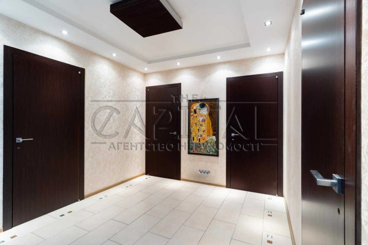 Sale / 110 sq m / 4-bedroom apartment / Zabolotnogo Academy