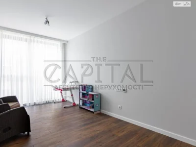 Apartment for Sale: Podilskiy
