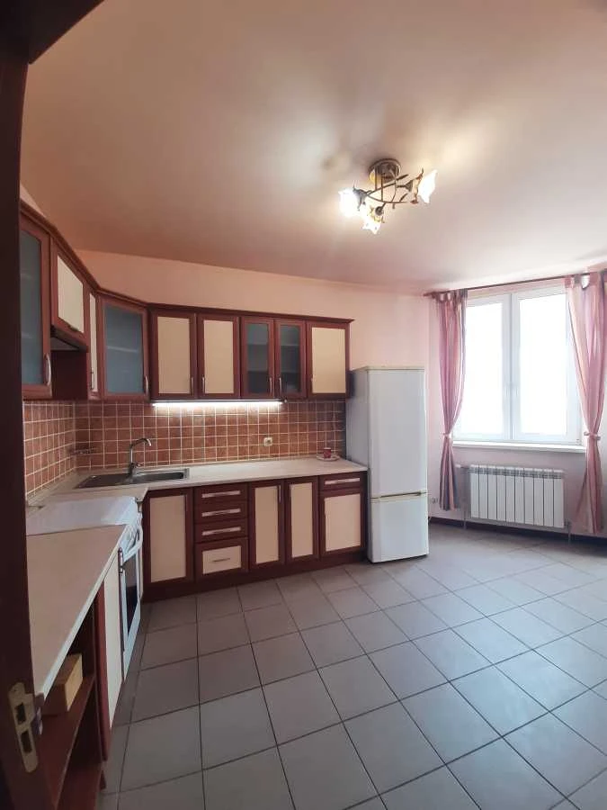 For sale, one-bedroom apartment (52 sq m) in Kyiv, Dnitsky district