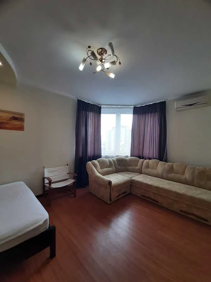 For sale, one-bedroom apartment (52 sq m) in Kyiv, Dnitsky district