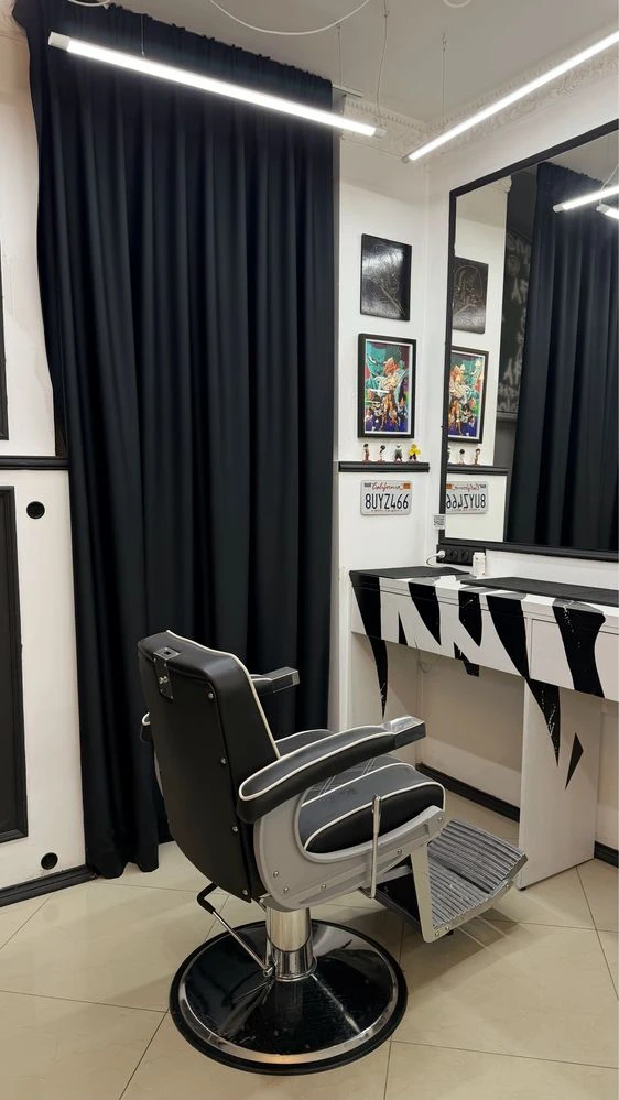 Barbershop for sale, turnkey