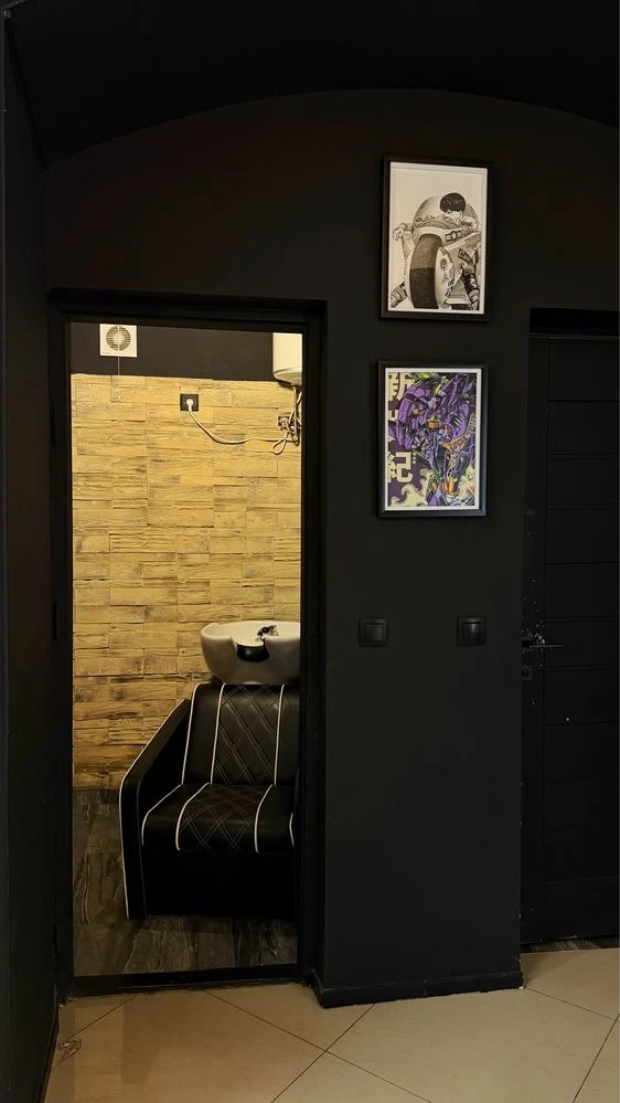 Barbershop for sale, turnkey