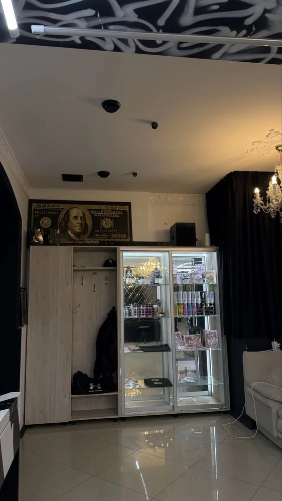 Barbershop for sale, turnkey