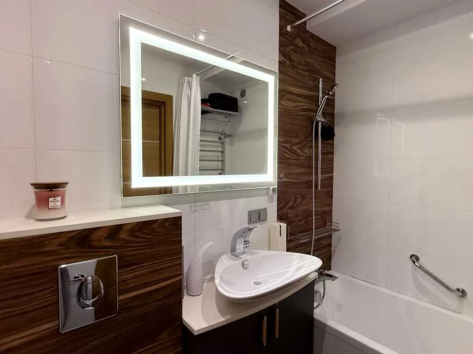 Apartment. Kyiv, Lesi Ukrainky Blvd.
