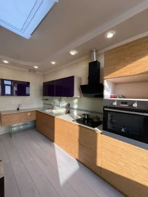 For Sale: 1-bedroom apartment on Jabotinsky Street