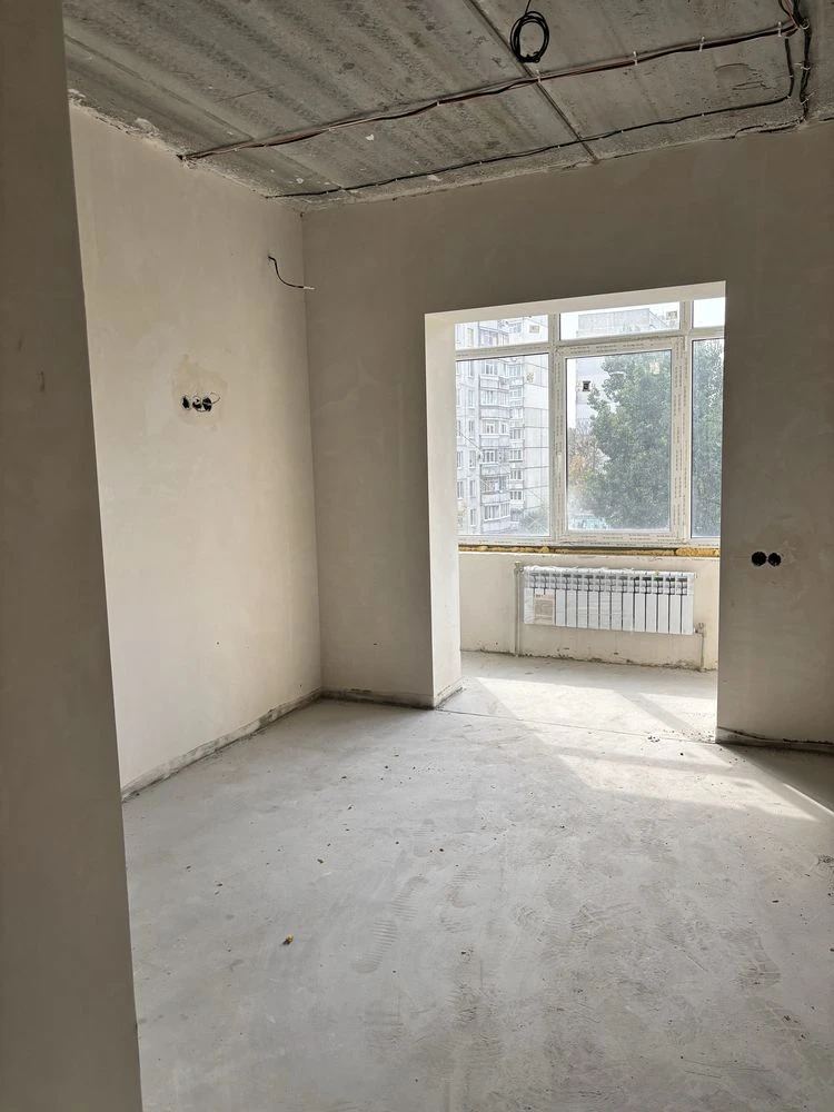 Smart apartment at 11/24 Fesenkivskyi Street