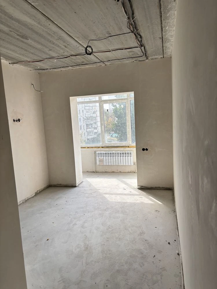 Smart apartment at 11/24 Fesenkivskyi Street