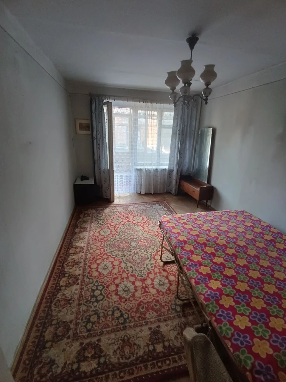 3-bedroom apartment 73 m² in the city center - Pilypa Orlyk st.