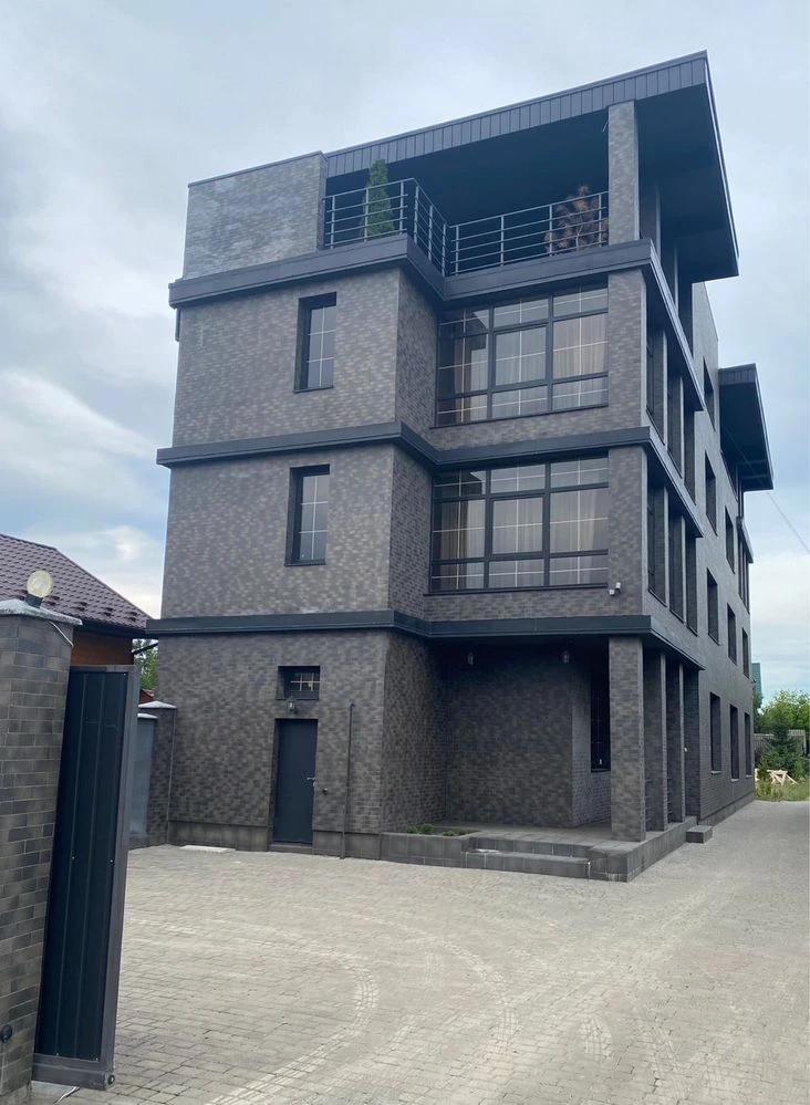 House in Frankivsk. Everything is included. No negotiation.