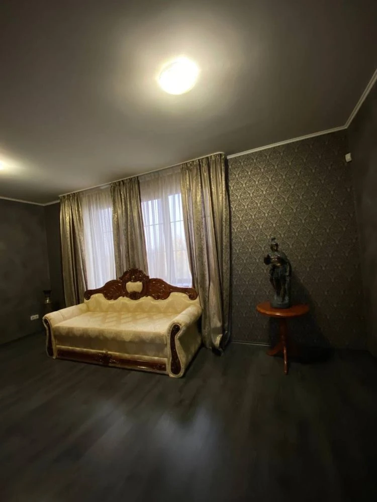House in Frankivsk. Everything is included. No negotiation.