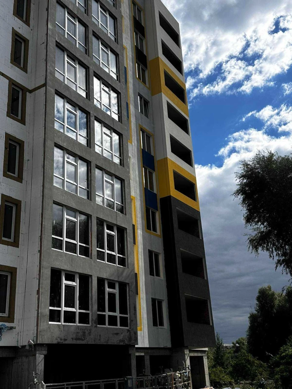1-room apartment in "European Quarter" - great view and 4th floor ID:4