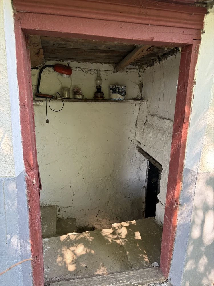 Sale of a house made of cinder blocks, village of Kosogirka