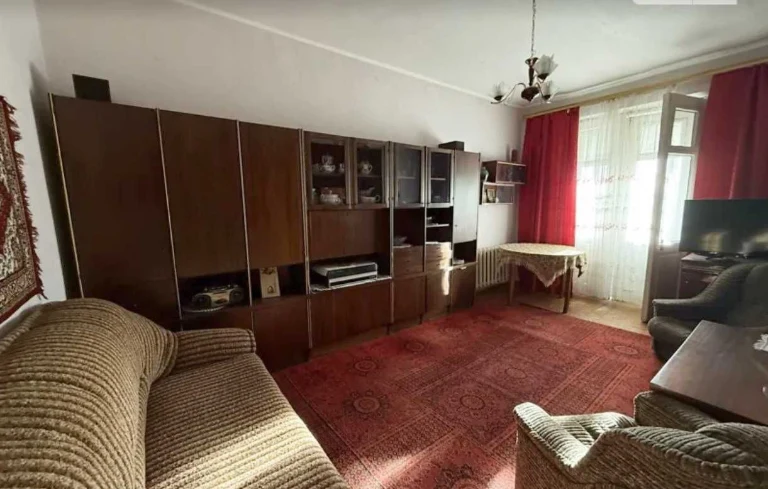 Продажа 2-комнатной квартиры • Центр • 56000$
