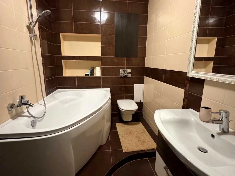 Apartment. Lutsk, Zoryana st.
