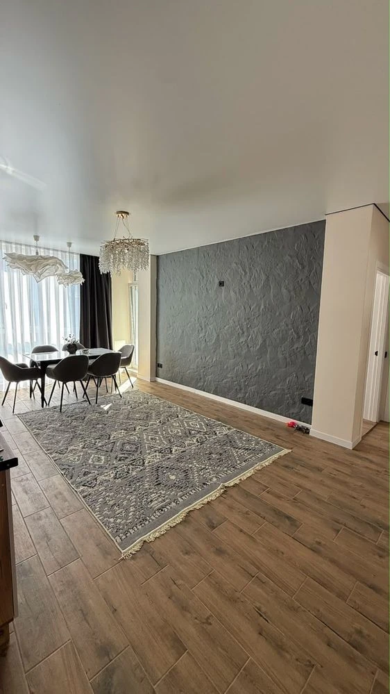 2-room apartment for sale, renovated, near park, from OWNER